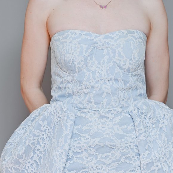 640. CALVIN LUO Blue Lace Overlay Strapless Peplum Dress M - Picture 2 of 12